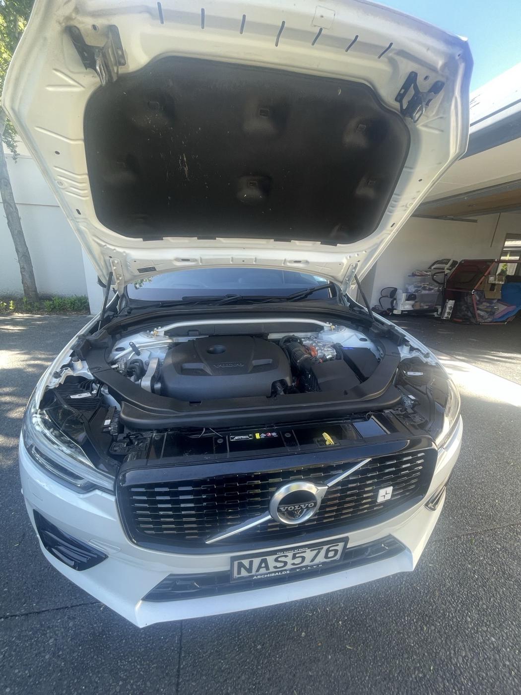 Volvo after Deluxe detail by Deluxe Detailing, mobile car detailing Christchurch