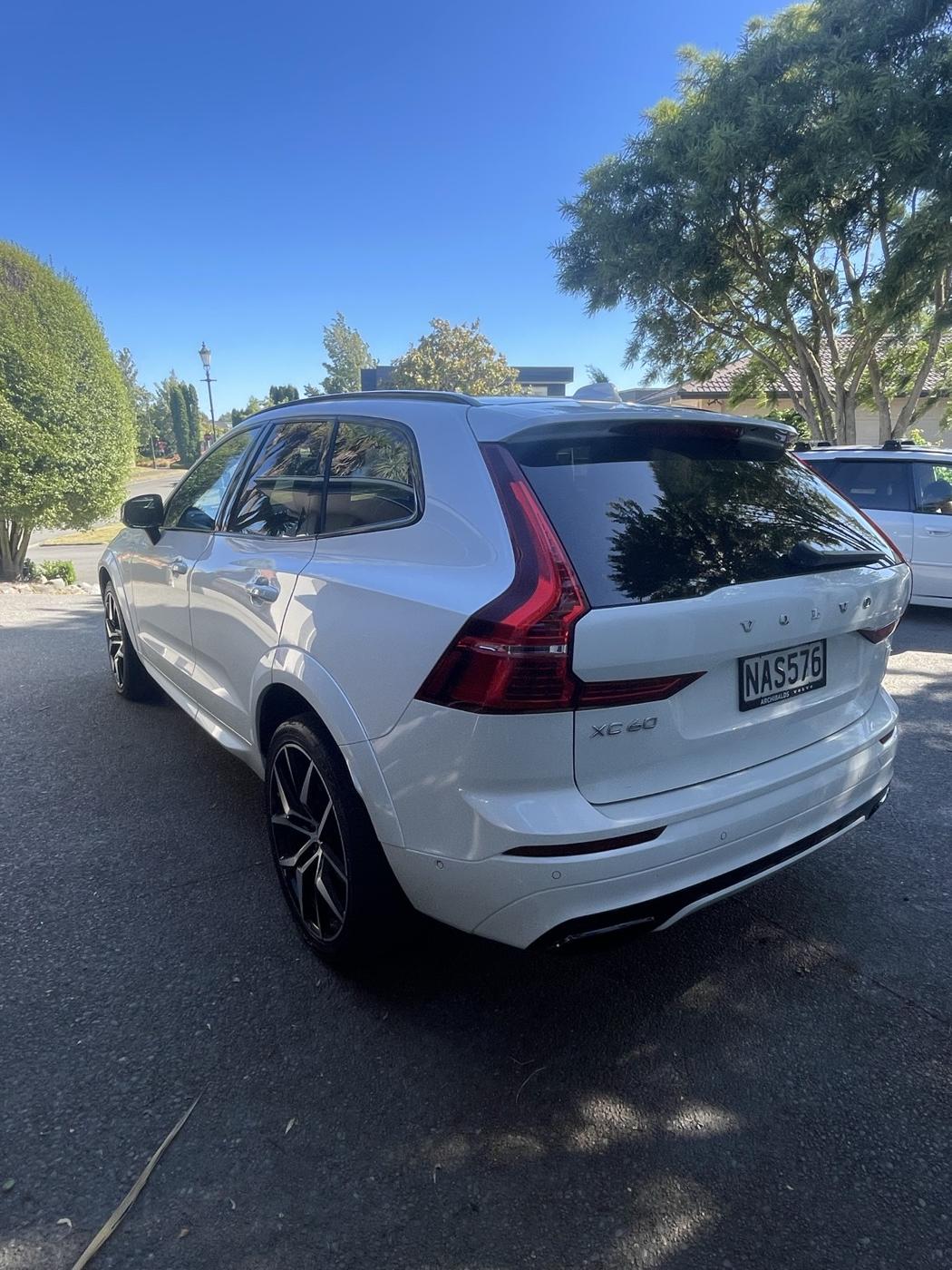 Volvo after Deluxe detail by Deluxe Detailing, mobile car detailing Pegasus