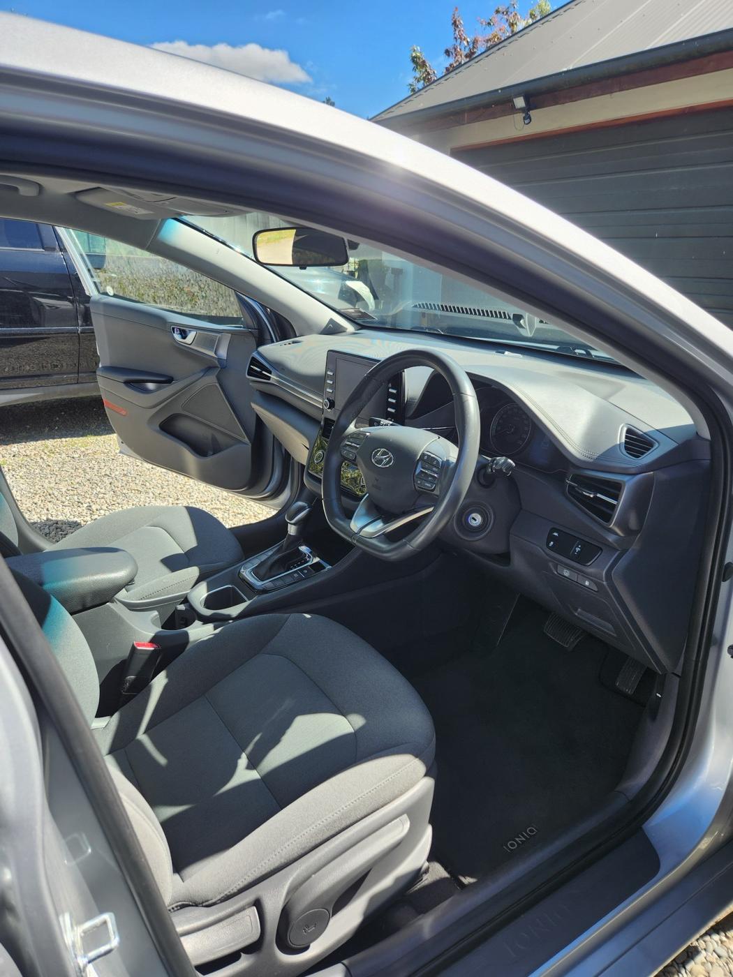 Hyundai after Interior detail by Deluxe Detailing, mobile car detailing Christchurch